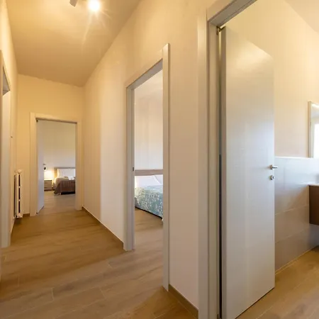 I Pini-4 By Interhome Appartement *
